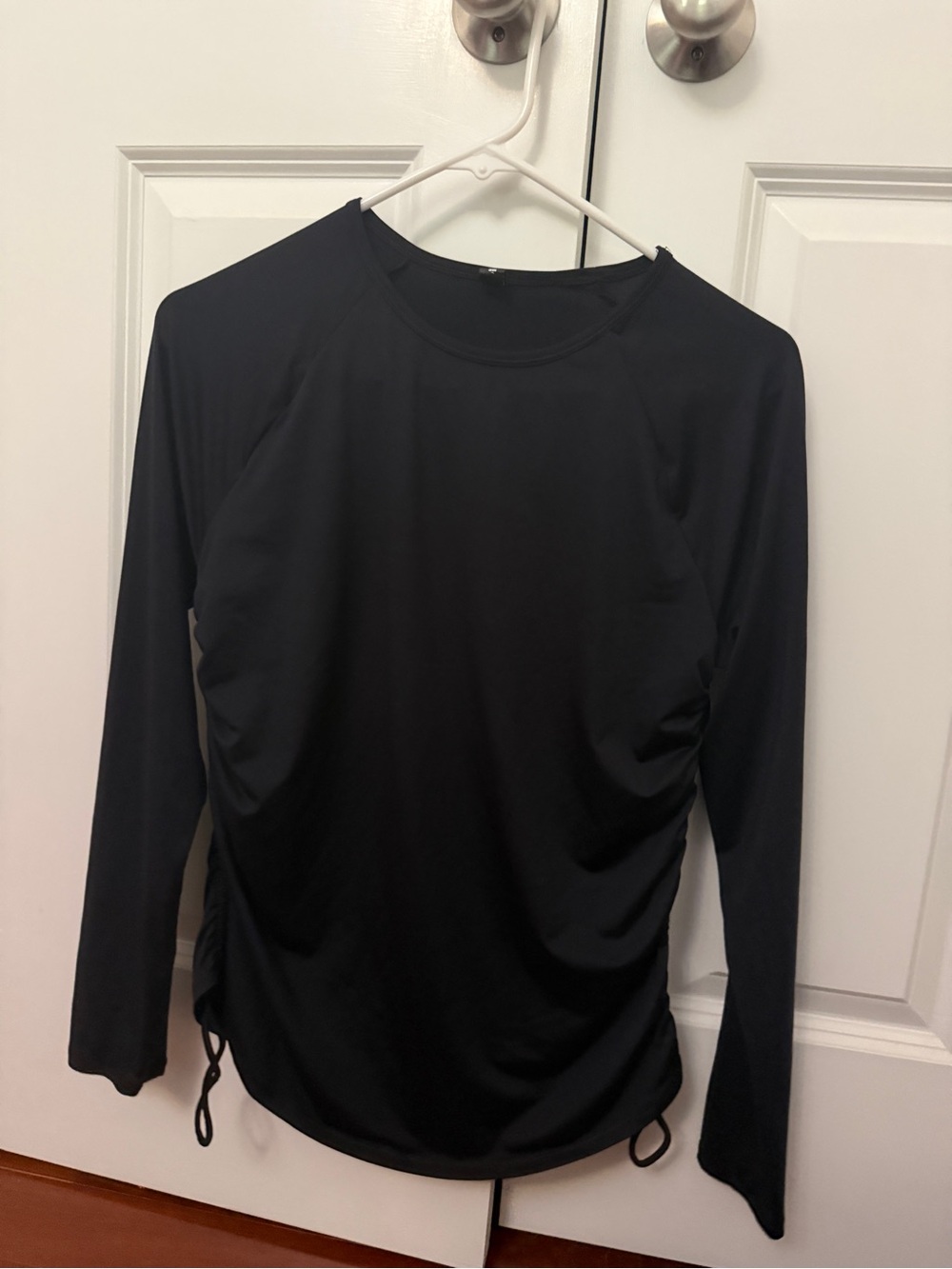 Under Armour Black Long-Sleeve Ruched Side Athletic Tee